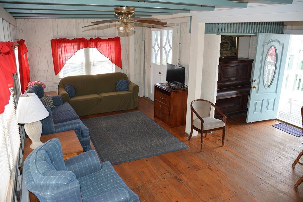 Beach Walk Apartments And Cottages Old Orchard Beach Exteriör bild